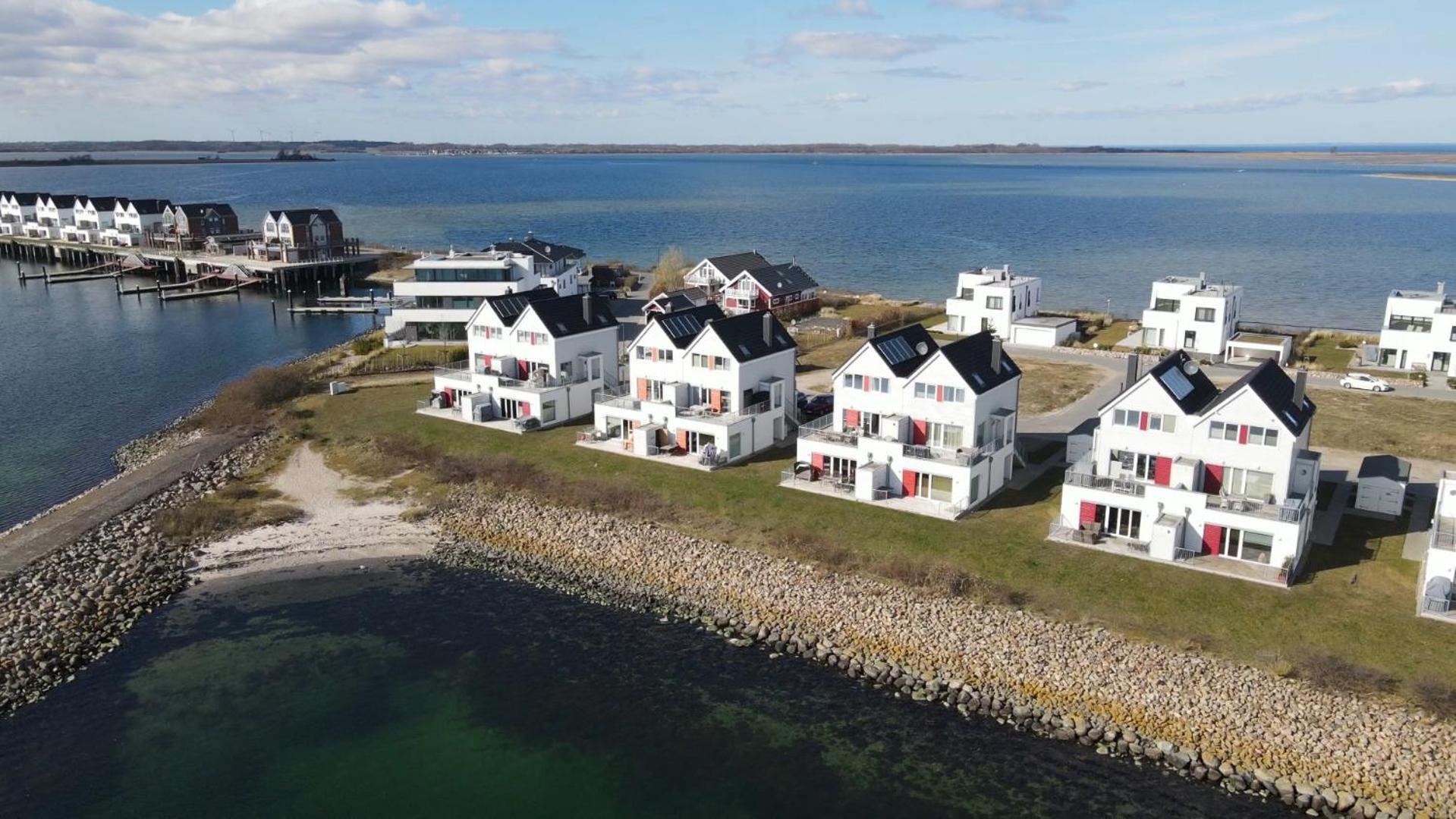 Maisonette Fewo Ostseeflair erste Wasserreihe, Panoramablick, by Seeblick Ferien Olpenitz Exterior foto