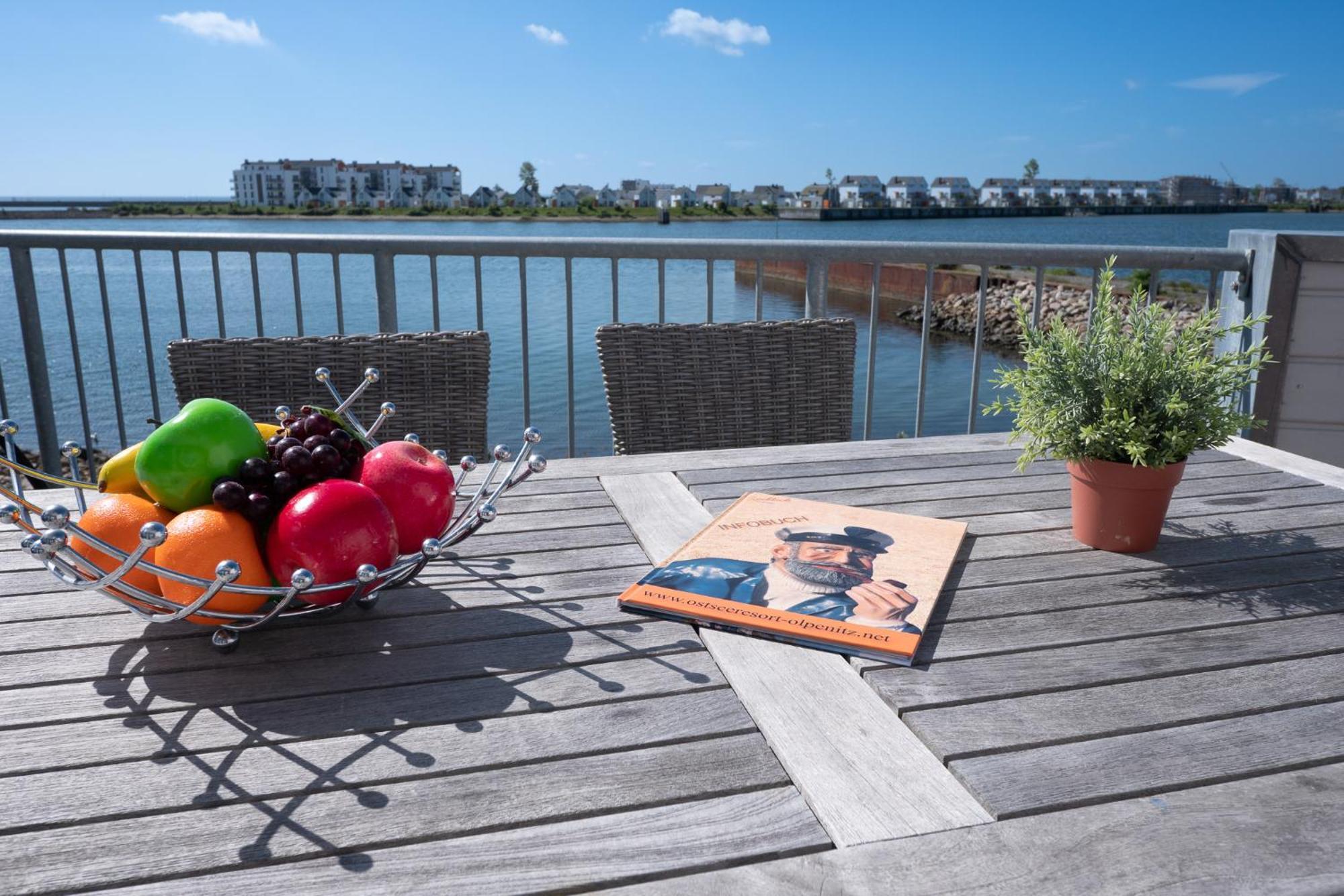 Maisonette Fewo Ostseeflair erste Wasserreihe, Panoramablick, by Seeblick Ferien Olpenitz Exterior foto